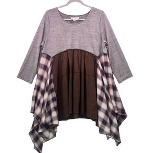 Paisley Vine Mixed Fabric Handkerchief Hem Tunic – Size M – Excellent Condition